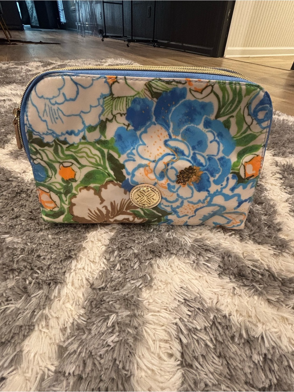 Lilly Pulitzer Floral Zip coated Cosmetic Pouch.